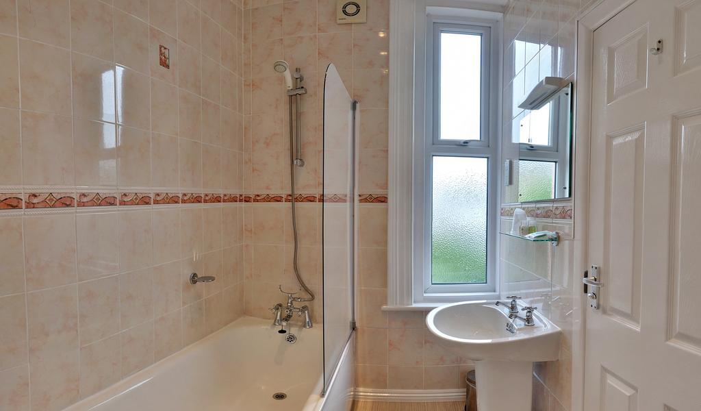 Cavendish 4* Bornemouth